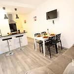 Inmobooking Pins Ii Essence Holyday * Cambrils