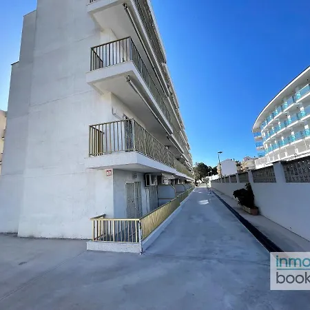 Inmobooking Pins Ii Essence Holyday Apartment