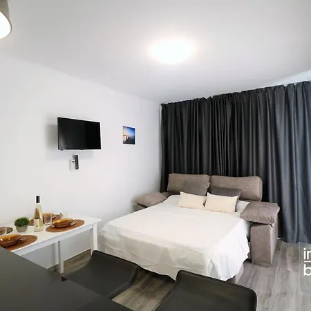 Inmobooking Pins Ii Essence Holyday Cambrils