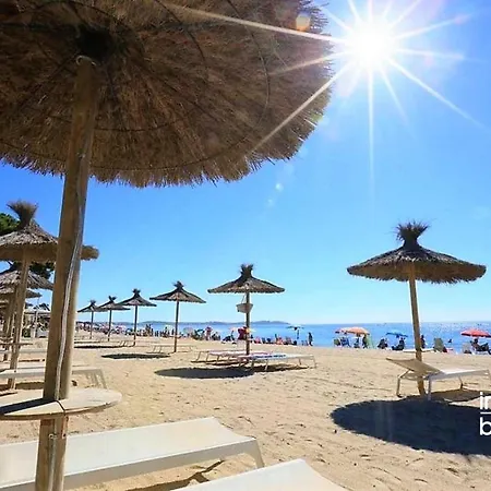 Inmobooking Pins Ii Essence Holyday كامبريلس